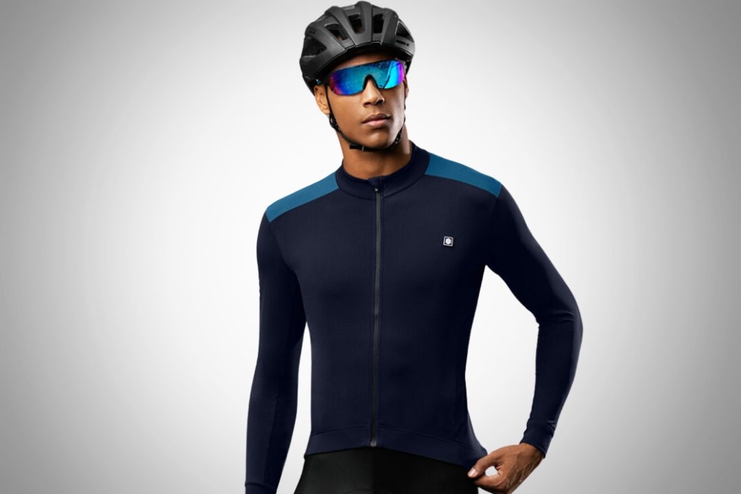 Cycling uniform